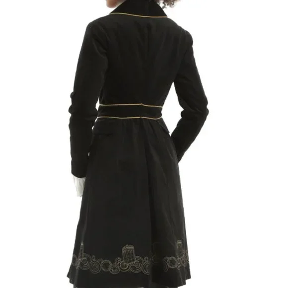 Elegant Black Double-Breasted Women's Coat - Picture 4 of 10
